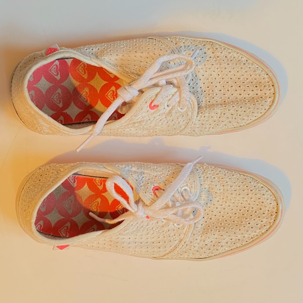 Roxy beach shoes